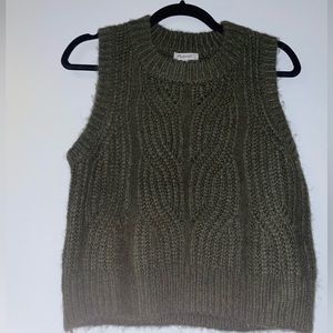 Olive green madewell sweater vest never worn size xs